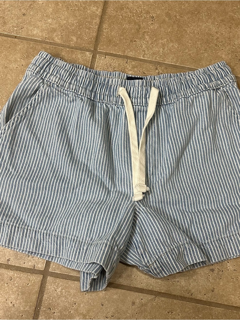 GAP Light Blue and White Striped Women's Drawstring Shorts